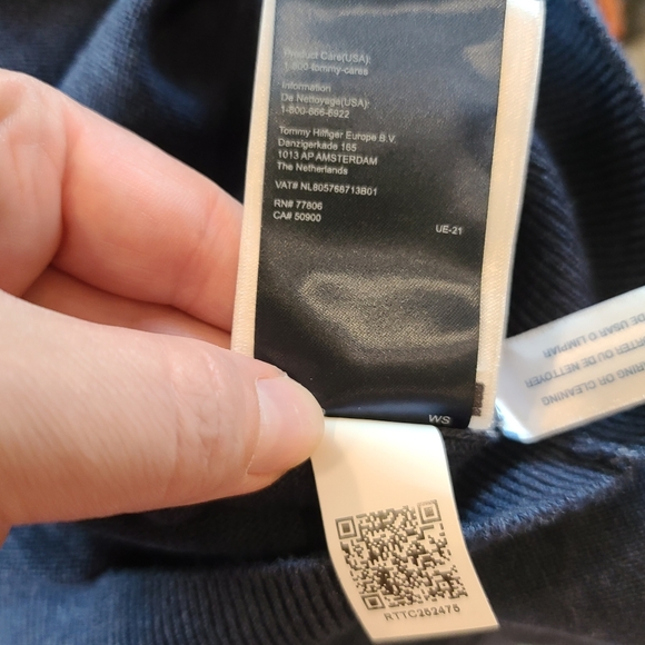 Tommy Hilfiger Crew Neck Knit Blue Sweater - Picture 11 of 11
